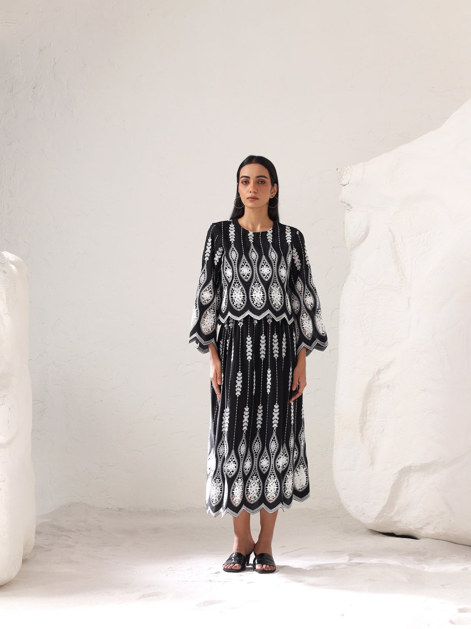 Vyra Cutwork Skirt set