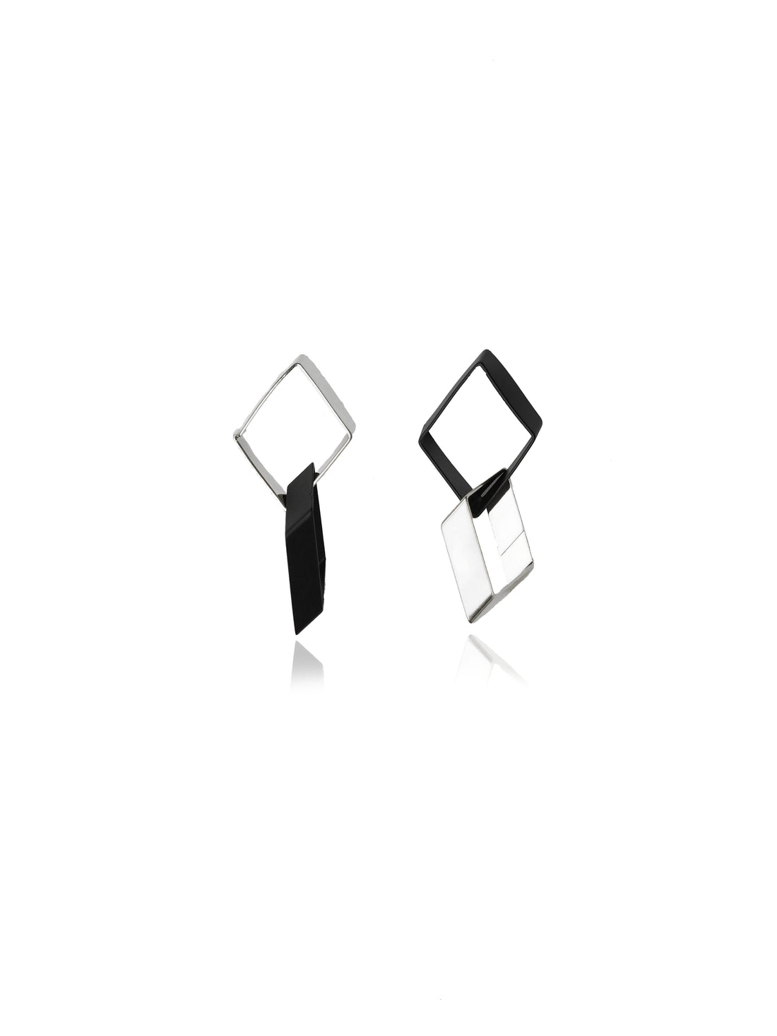 Twist Luxe Geometric Earrings