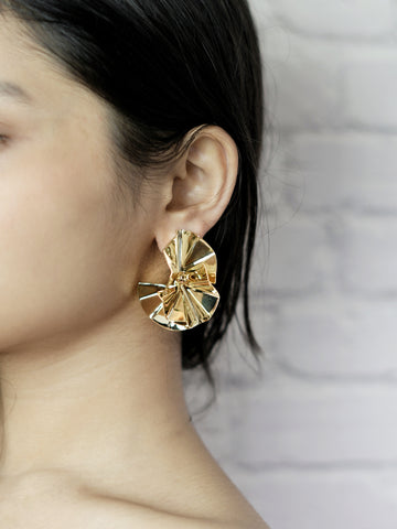 Golden Whirl Earrings