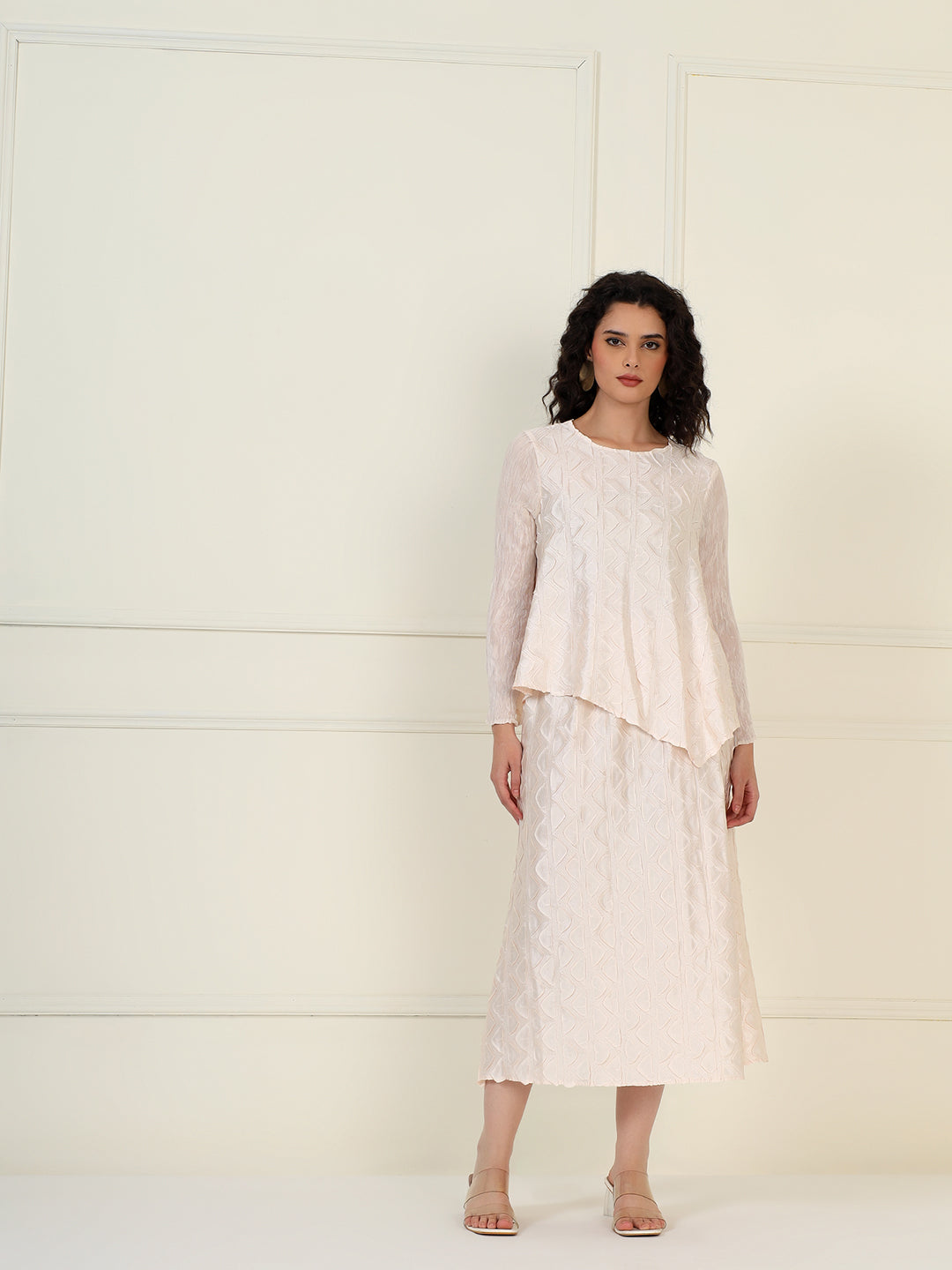 Elysia skirt set in Ivory Blush