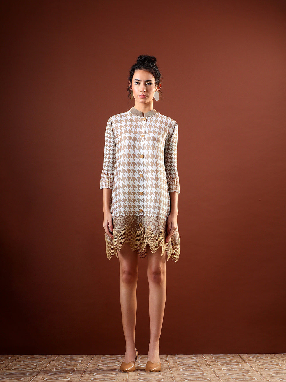 short height dress style 32 Styling Hacks Every Short Woman must Try (the Ultimate Guide)