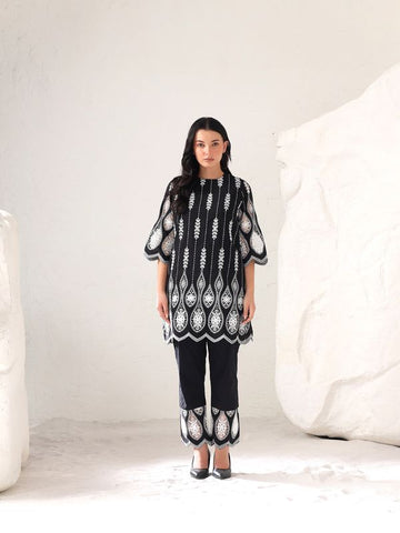 Vyra Cutwork Co ord Set