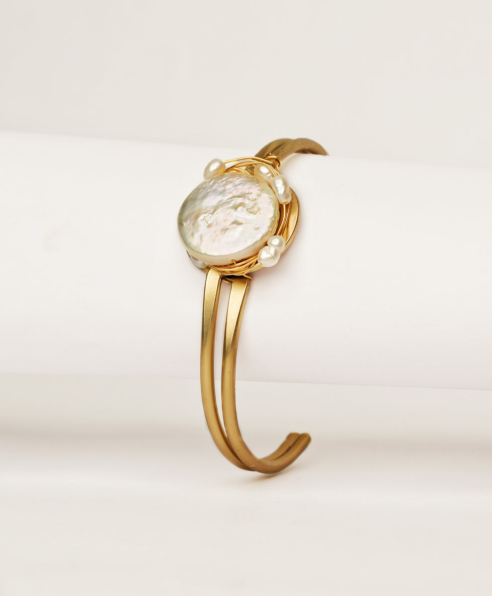 Vayra Mother of Pearl Bracelet